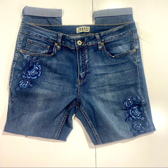 Zana Di Denim - Zanadi Cotton Y2K Floral Embroidered Rolled Hem Blue Jeans NWT‎ Size 14